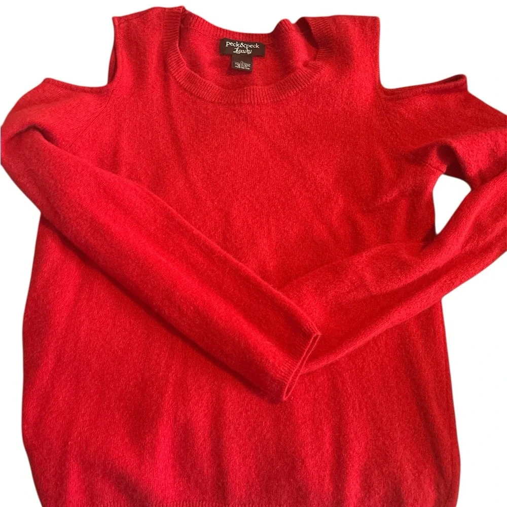 Peck & Peck elegant red